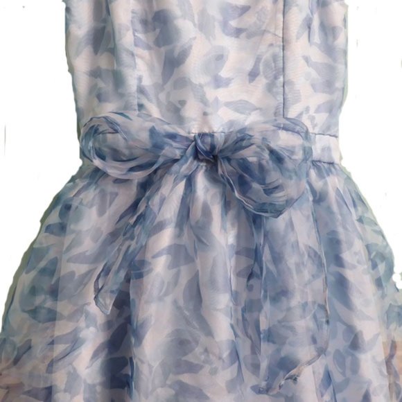 LC Lauren Conrad x Disney ‘Cinderella’ Dress - Picture 5 of 6